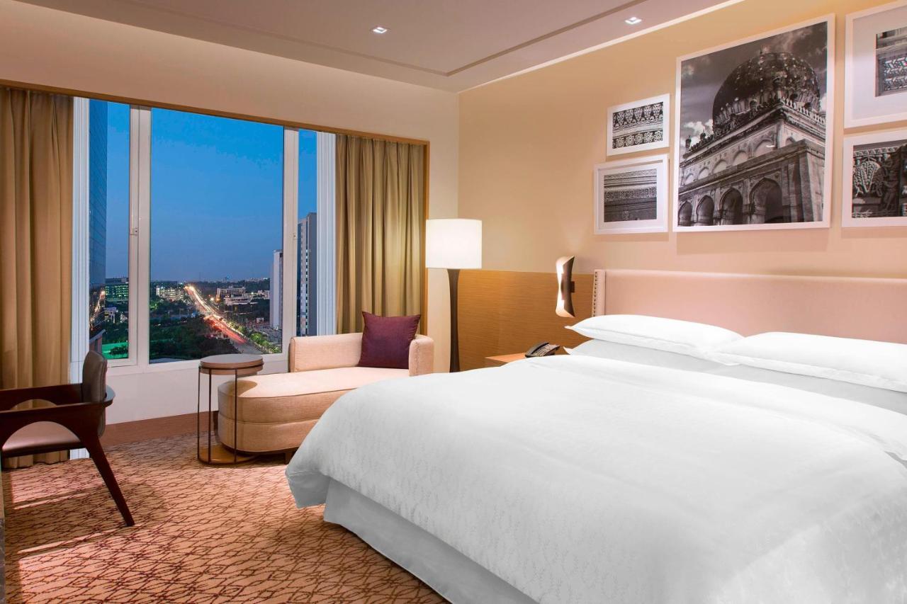 Sheraton Hotel