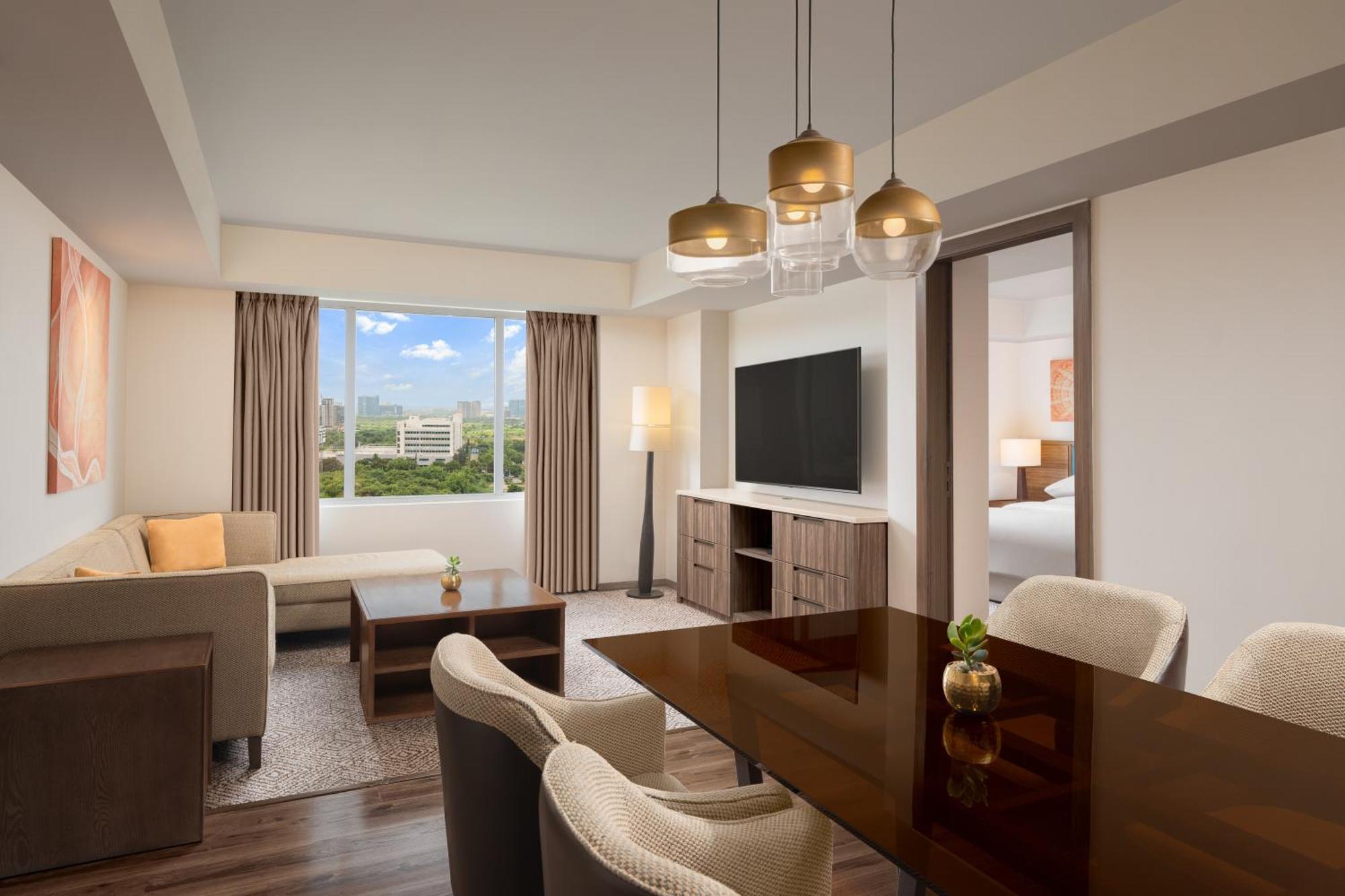 Sheraton Hotel 5*